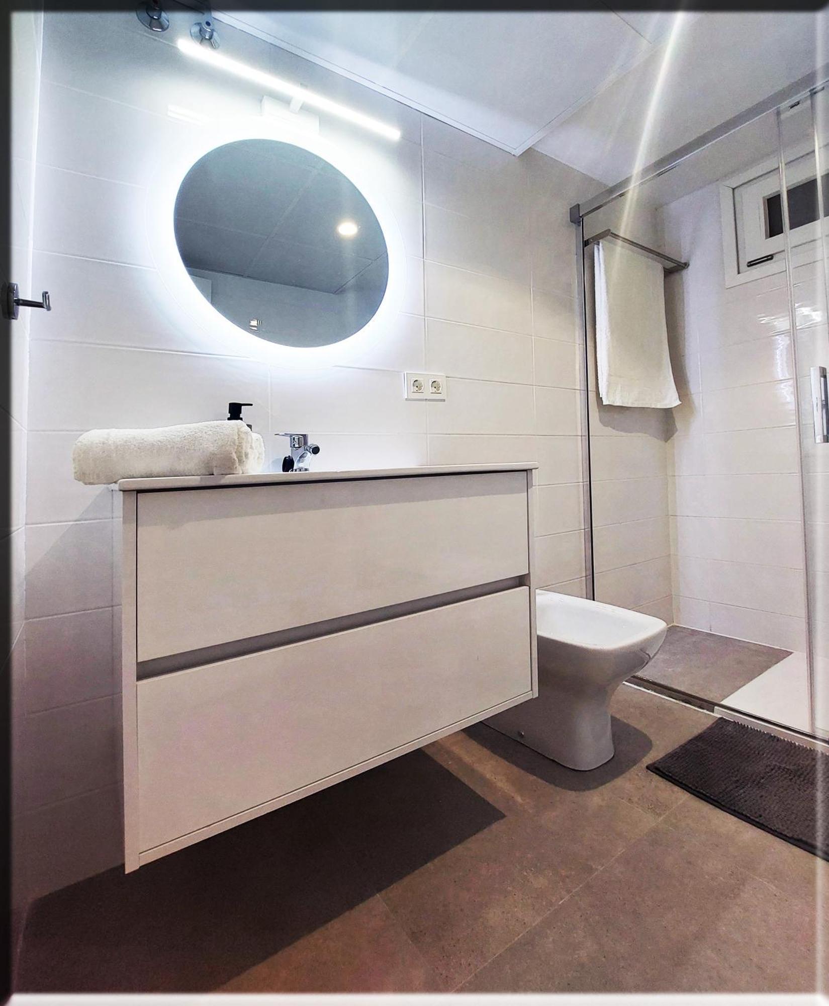 Don Miguel, Apartamento Y Parking Huelva Exterior photo
